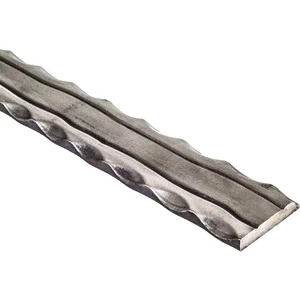 ARTEFERRO Handlauf seitlich gehämmert, 40 x 8 x 3000mm mit Rillen,Schmiedeeisen